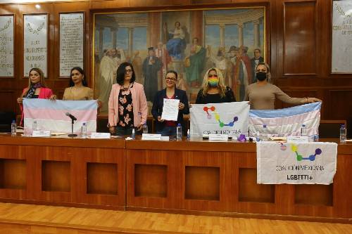 Recibe GPPRI propuesta sobre cupo laboral para personas trans en Edomex